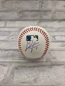 Chris Taylor Signed Baseball Beckett Authenticated - Picture 1 of 6