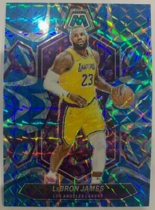 LEBRON JAMES 2023/24 PANINI MOSAIC LAKERS BLUE REACTIVE PRIZM REFRACTOR MINT #92 - Picture 1 of 2