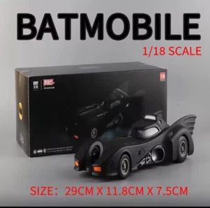1:18 Scale The Batman Batmobile 1989 DC Comics Diecast Car Toy with Lights NEW - Imagen 1 de 7