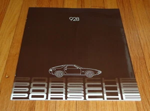 Original 1982 Porsche 928 Deluxe Sales Brochure Catalog - Picture 1 of 2