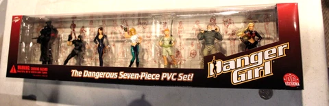 DC Direct Danger Girl 7-Piece PVC 4" Figure Set Sealed MISB MISP J Scott Campell Cover