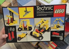 LEGO Technic Universal Set 8040 Pneumatic Complete Boxed 181 Pieces Never Opened