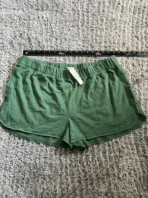 Victoria’s Secret PINK Women’s Green Shorts Elastic Waist Size XXL NWT - Image 1 of 4