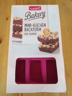 🍰 NEU ~ Silikonbackform ~ für 9 Minikuchen / Brownies ~  ohne Einfetten  🍰 - Bild 1 von 2