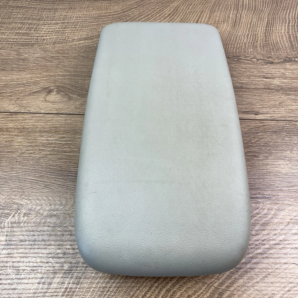2005-2010 Chevy Chevrolet Cobalt Center Console Armrest Lid OEM Gray - Image 1 of 4