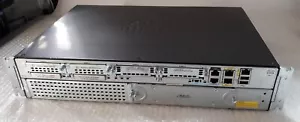 Cisco 2911/K9 V07 Zintegrowany router serwisowy z uszami + kablem - Zdjęcie 1 z 7
