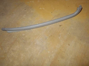 96-00 4 DR Sedan Civic TYPE F LIGHT GREY LH Upper Center Pillar Short Trim Piece - Imagen 1 de 6