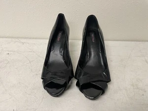 White House Black Market Nice Black Patent Leather Finish Peep Toe Heels Sz 9.5 - Picture 1 of 15