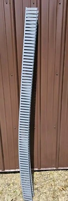 *Lote de 5* PANDUIT G2X4LG6 PANDUCT 2" TIPO G CONDUCTO DE CABLEADO DE PARED RANURADO ANCHO (6 PIES) Foto 1 de 2