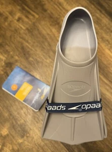 (New) Speedo Short Blade Training Fin L - Picture 1 of 5