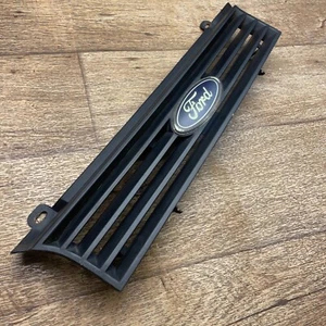 FORD SIERRA FRONT GRILLE SAPPHIRE - Picture 1 of 12