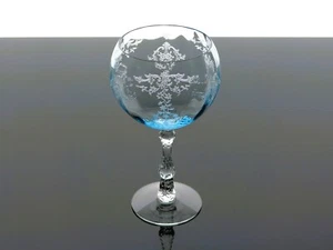 FOSTORIA NAVARRE 7 1/4” ELEGANT AZURE BLUE CRYSTAL MAGNUM BALLOON WINE GLASS - Picture 1 of 5