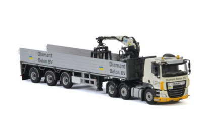 WSI FOR DAF CF SLEEPER CAB MY2017 6X2 TWINSTEER BRICK TRAILER-3 AXLE 1/50 Model - Image 1 of 4