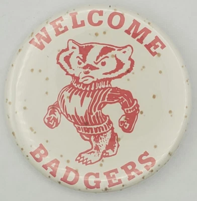 Vintage 70s Wisconsin Badgers Welcome Badgers Pinback Button with Bucky - Image 1 of 3