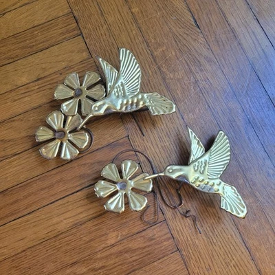 Metal Hummingbird and Flower Decor Wall Art 3D Wall Brass Color - Image 1 of 4