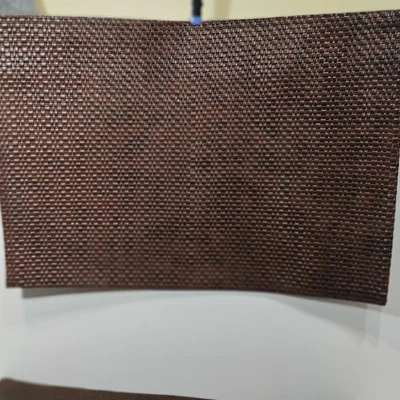 Juego de 3 manteles individuales rectangulares de cuero marrón sintético con textura abstracta Foto 1 de 4