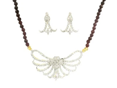 Juego de cuentas facetadas de rubí con colgante y pendientes Tanmaniya FN-1106 Foto 1 de 3