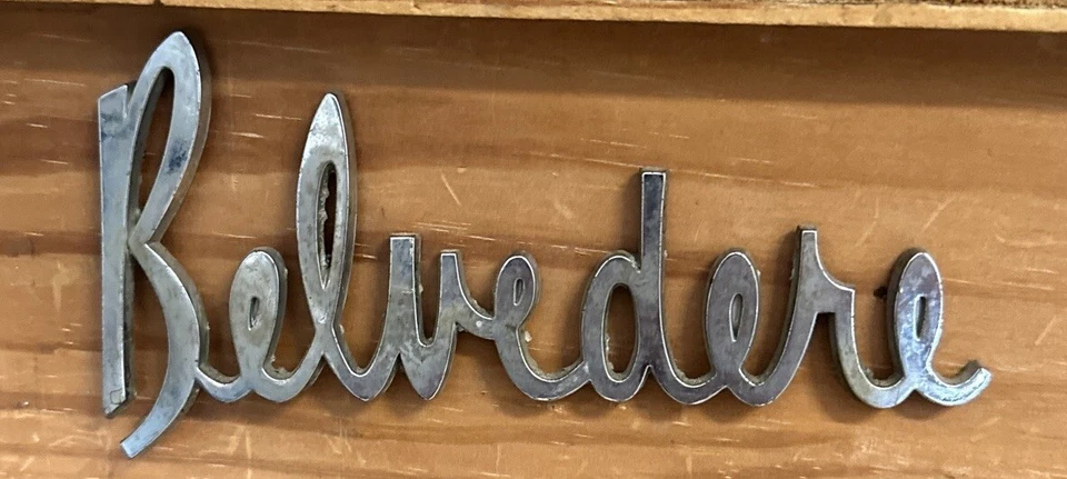 Auto Emblem MoPar 1963 1964 Plymouth Belvedere Chrome Script OEM P/N 2422891 Foto 1 de 1