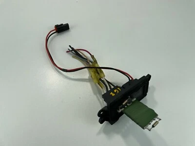 2005-2009 CHEVROLET TRAILBLAZER INSIDE TEMPERATURE SENOSR OEM, 16041001 - Image 1 of 4