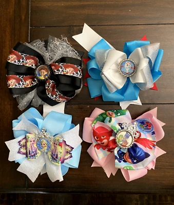 Lazos para el cabello de personajes de niñas, Toy Story, máscaras PJ, congelados, grandes, usados Foto 1 de 4