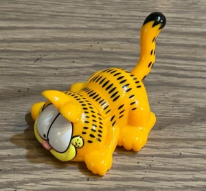 2001 Garfield lente di ingrandimento 4" Wendys 100% puro Garfield action figure giocattolo #4 - Foto 1 di 5