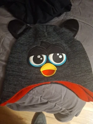 Gorro tejido Furby Hasbro 2013 negro rojo trenzado adulto OSFM Foto 1 de 2