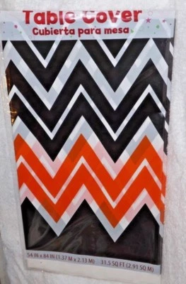 Mantel de plástico Chevron de Halloween, suministros de fiesta de otoño 54" x 84" Foto 1 de 2