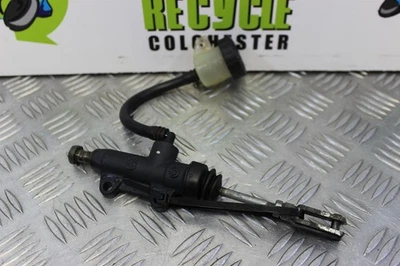 Aprilia RSV 1000 Mille freno cilindro maestro trasero 2001 2002 RSV1000 B161 - Imagen 1 de 4