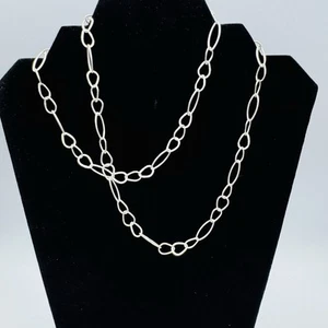 1 of 2 Silpada Sterling Silver “In the Loop Hammered Link Necklace 31” N2109 925 - Picture 1 of 6
