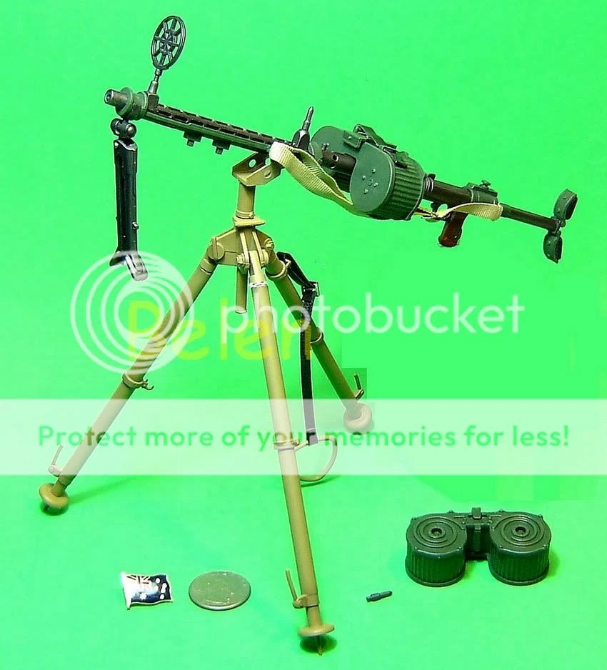 MG15 1:6 Scale DRAGON WW2 GERMAN Anti Aircraft MG-15 Tripod MACHINE GUN MODEL - Image 1 of 1