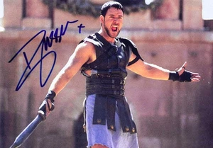 GLADIATOR Russell Crowe signed 8x12 ...A Beautiful Mind, L.A. Confidential - Picture 1 of 2