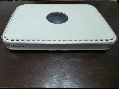 Netgear WPN824v2 Wireless Router - Image 1 of 4