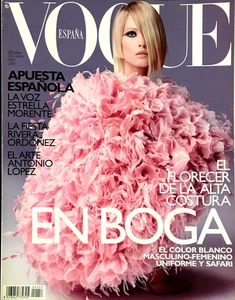 SHARON VAN DER KNAPP Annie Morton ASTRID MUNOZ Vogue Spain Magazine April 2001 - Picture 1 of 8