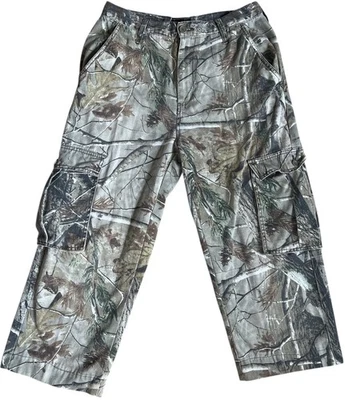 Realtree APX Camo Cargo Pants Mens Medium 32/34 (32/22) Hunting Hiking Pockets - Image 1 of 4