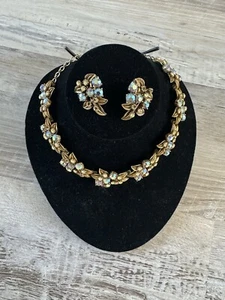 Florenza Floral Leaf Necklace Earring Set Amber Aurora Borealis Rhinestone 16" - Picture 1 of 17