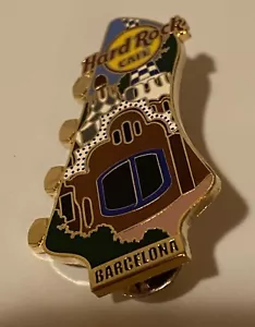 HARD ROCK CAFE BARCELONA PIN - Picture 1 of 1