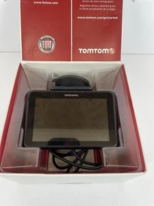 TomTom BLUE & ME 2 Car GPS System USA/Canada/Mexico maps LIFETIME TRAFFIC fiat B - Picture 1 of 10