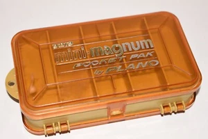Vintage Plano 3213 Mini-Magnum Pocket Pak 2 lati scatola di attacco - Foto 1 di 8