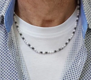 Collana da uomo in pietre dure di howlite bianca e ematite su catena in acciaio - Picture 1 of 9
