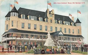 # A2896 HOT SPRINGS, S.D. POSTKARTE, SOLIDENHAUS - Bild 1 von 2