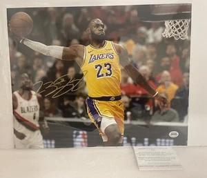 LeBron James Los Angeles Lakers Signed Autographed 11x14 Photo With COA - Picture 1 of 4