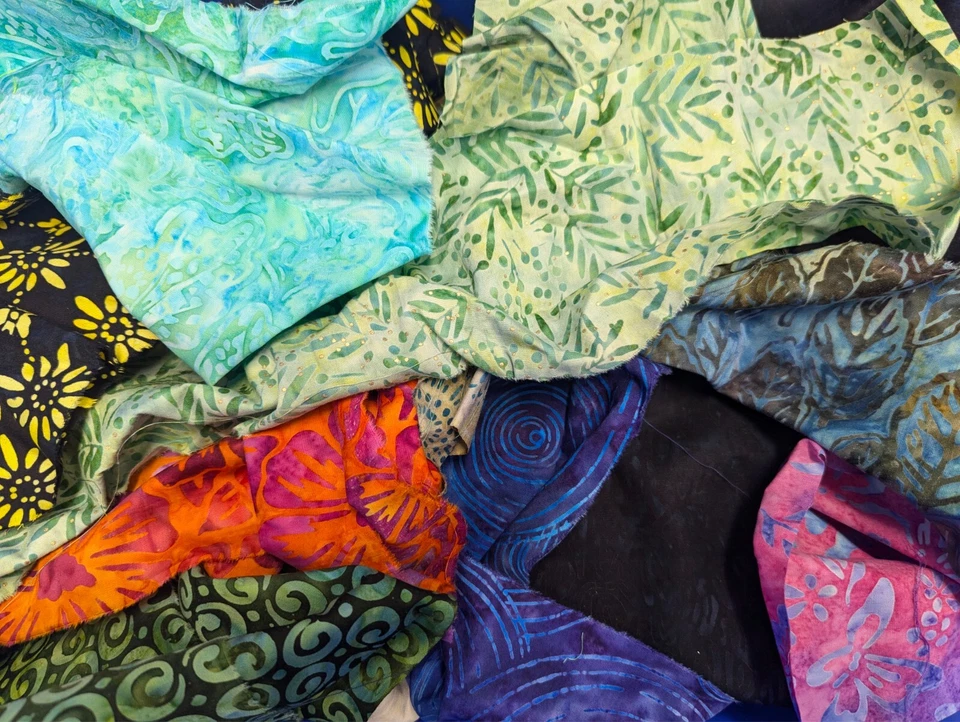 Lunn Fabric Scraps 5 Pound ~20 Yards Artisan Studios Batik Only Grab Bag Scrap - Image 1 of 4