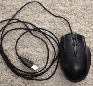 Razer Naga mouse wired *parts repair **read** RZ01-0104 - Picture 1 of 5