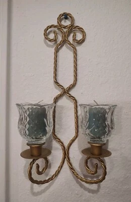 Aplique de pared, globos y velas con candelabro de cuerda trenzada de metal dorado para interiores del hogar Foto 1 de 4