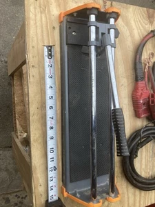 18” Tile Scorer/ Popper Cutter - Picture 1 of 13