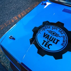 Hood Future Vault Tested Tec Approved Pip Shelter 111 Car Vinyl Sticker Decal - Bild 1 von 2