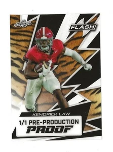 Fútbol americano Leaf Flash Kendrick Law 2025 prueba de preproducción RC #1/1 - Imagen 1 de 2