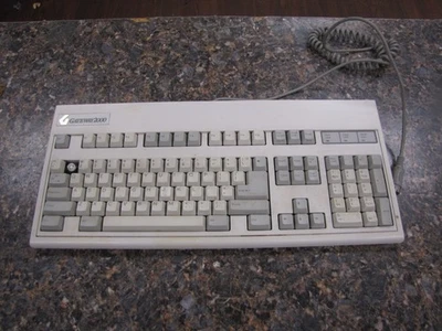 Vintage Gateway 2000 Keyboard, Maxi Switch PN 2189013-00-411 - Image 1 of 4