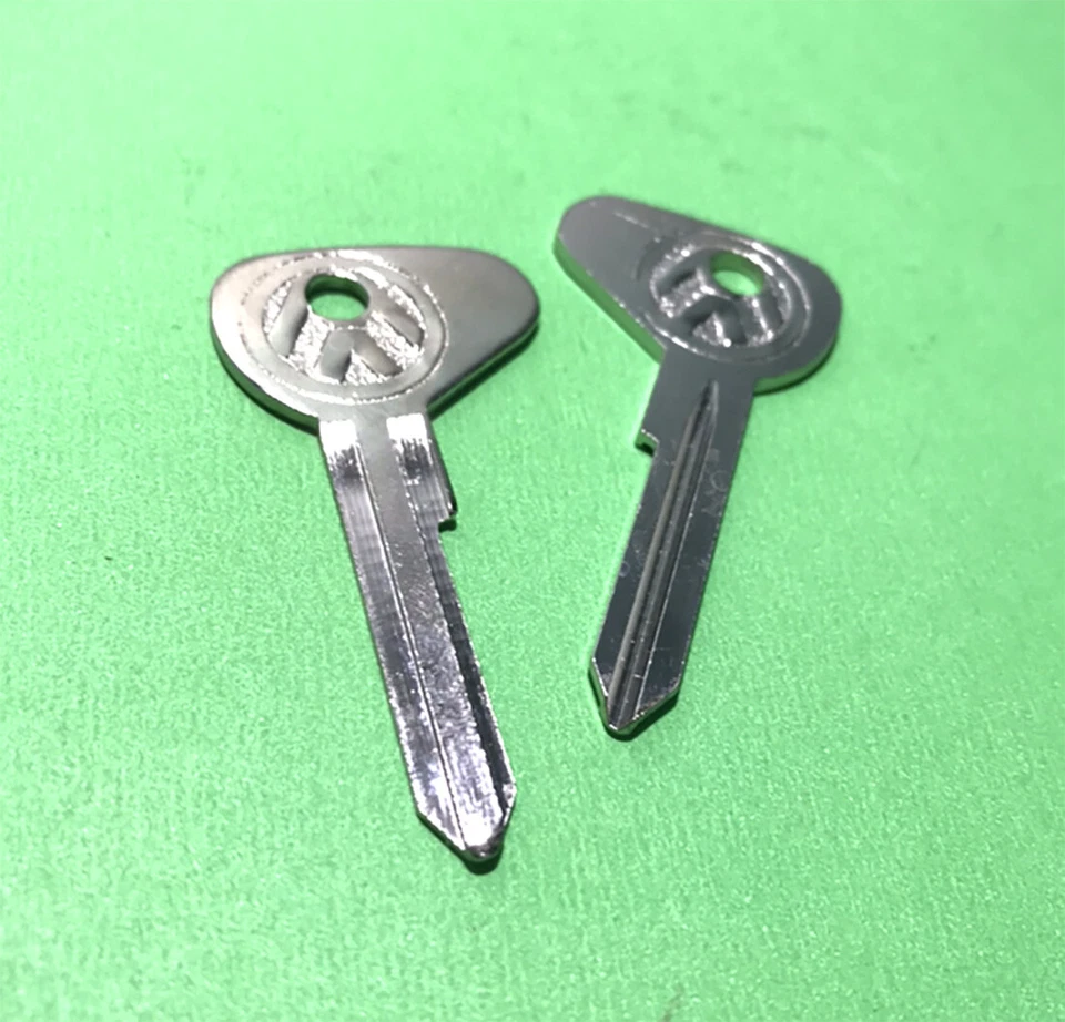 2x Key Blank Uncut Fits Volkswagen Beetle Bug 1967 1968 1969 1970 67-70 - Image 1 of 1