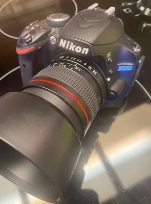 TESTED, FULLY WORKING Nikon D3200 24.2 MP DSLR (Body Only) Shutter 3577 - Image 1 of 4